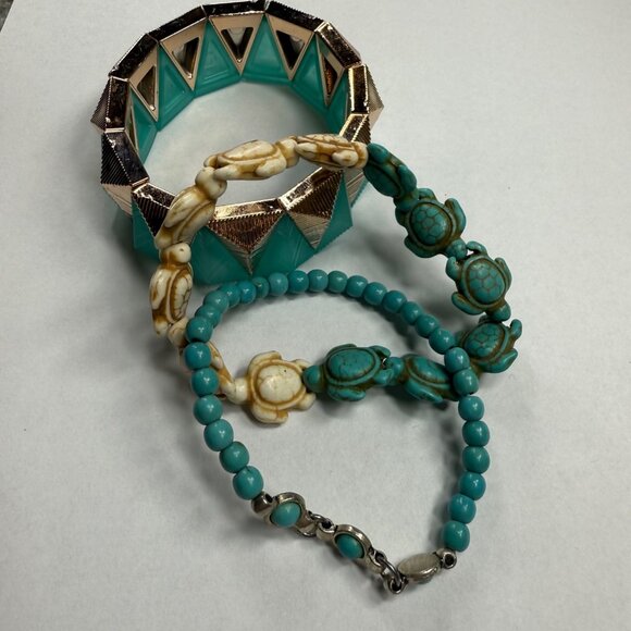 Set Of 3 Women Bracelets - Beaded Stretch Assortment Turtles Geometric Shapes - Picture 15 of 16